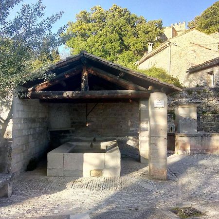 Les Chambres D'Adeline - B&B Murs  エクステリア 写真