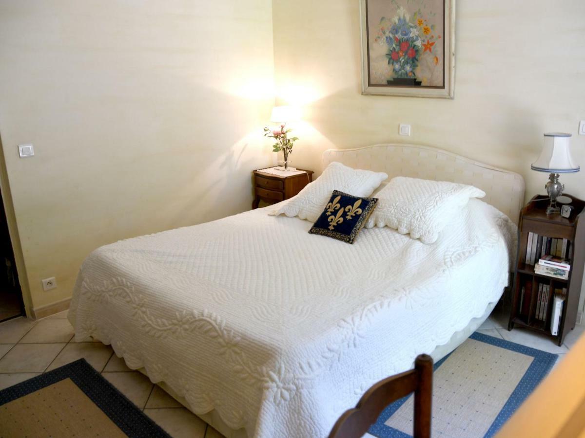 Les Chambres D'Adeline - B&B Murs  エクステリア 写真