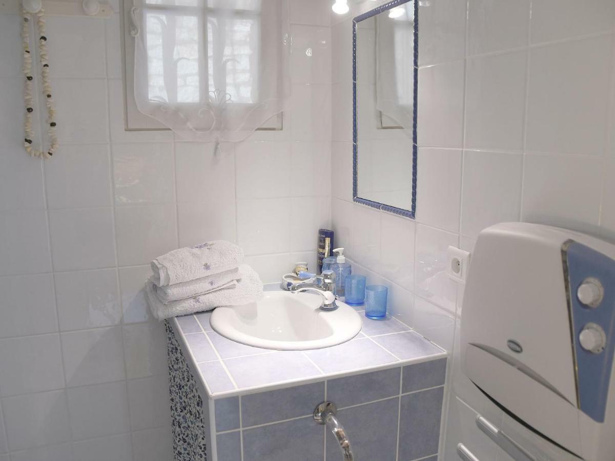 Les Chambres D'Adeline - B&B Murs  エクステリア 写真