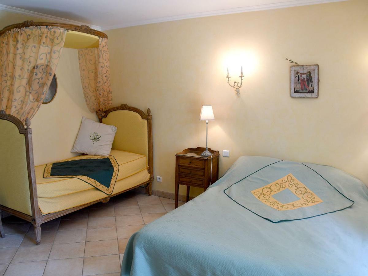 Les Chambres D'Adeline - B&B Murs  エクステリア 写真