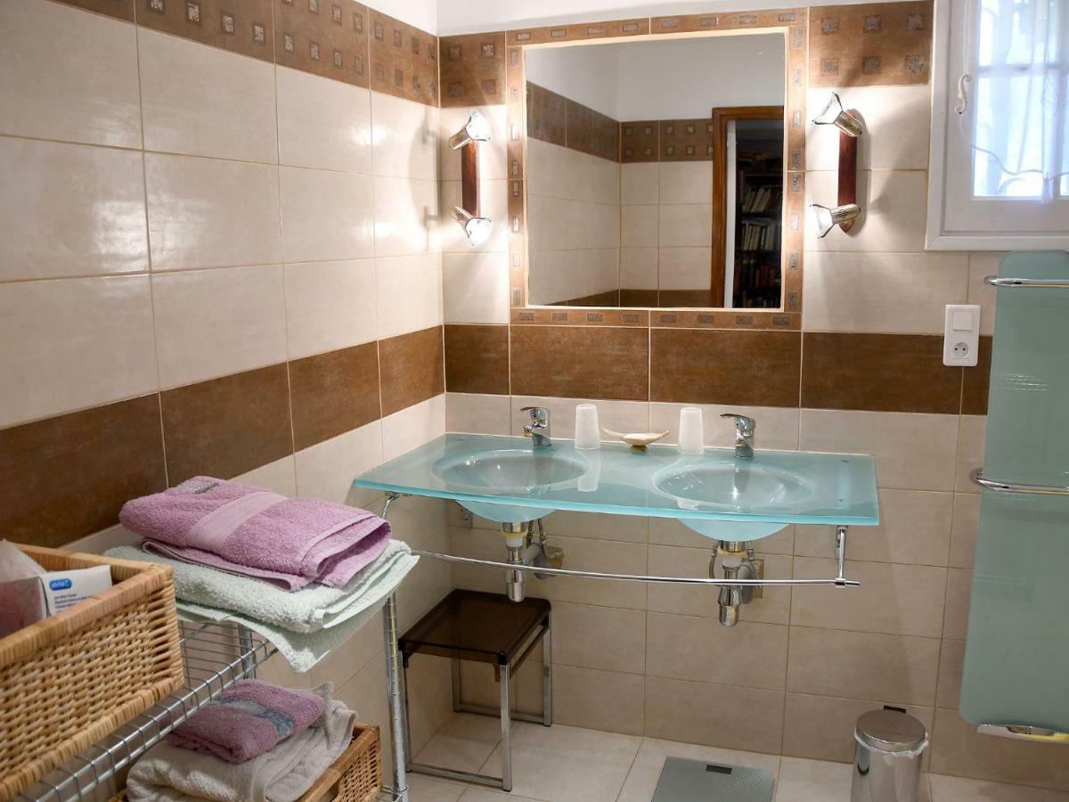 Les Chambres D'Adeline - B&B Murs  エクステリア 写真